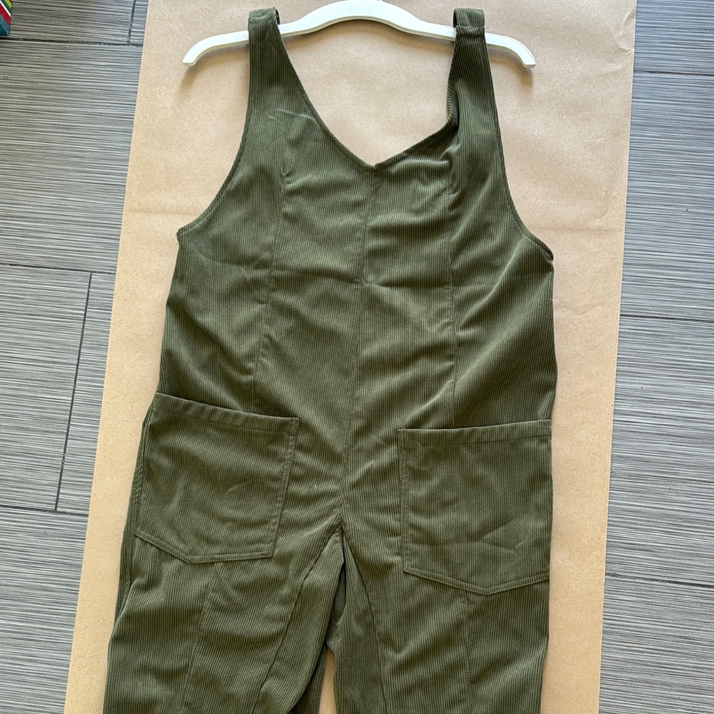 Green Utilitarian Jumpsuit with Wide Straps